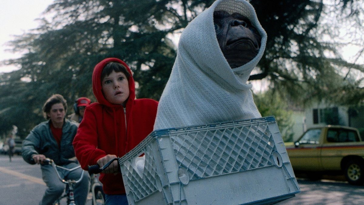 E.t L'extraterrestre 2 Date De Sortie E.T. l'extra-terrestre - Film (1982) - SensCritique