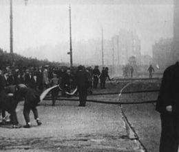 image-https://media.senscritique.com/media/000000039523/0/les_grands_incendies_de_glasgow.jpg