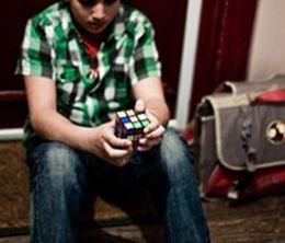 image-https://media.senscritique.com/media/000000076816/0/rubik_s_cube.jpg