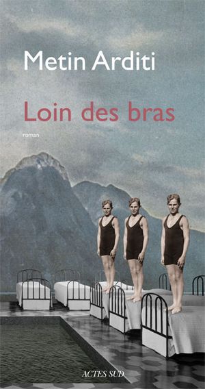 Loin des bras