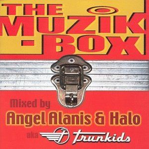 Muzik Box (Live)