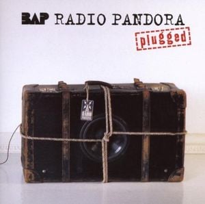 Radio Pandora: Plugged