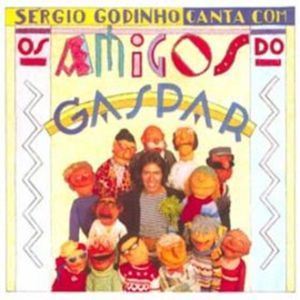 Sérgio Godinho canta com Os Amigos do Gaspar