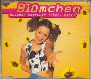 Kleiner Satellit (Satellit in der Luft mix)