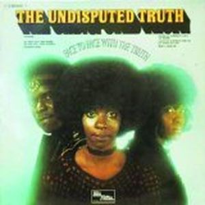 Medley: Ungena Za Ulimwengu (Unite the World)/Friendship/Train)