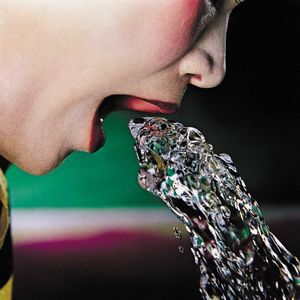 Shown Actual Size (EP)