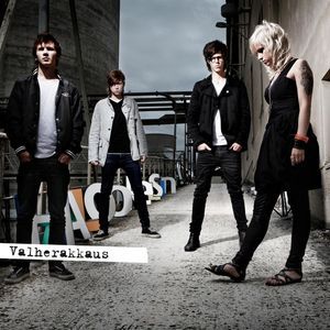 Valherakkaus (Single)