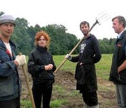 image-https://media.senscritique.com/media/000004152752/0/durakovo_le_village_des_fous.jpg