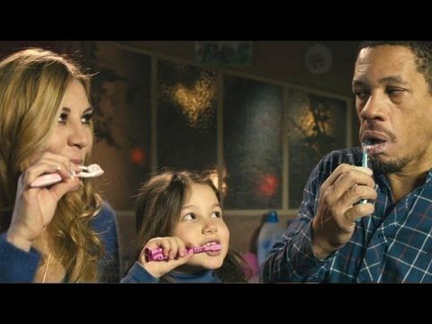 Bande-annonce de Max