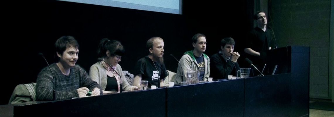 Cover The Pirate Bay : Away From Keyboard