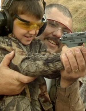 Armes à feu, un jeu d'enfants