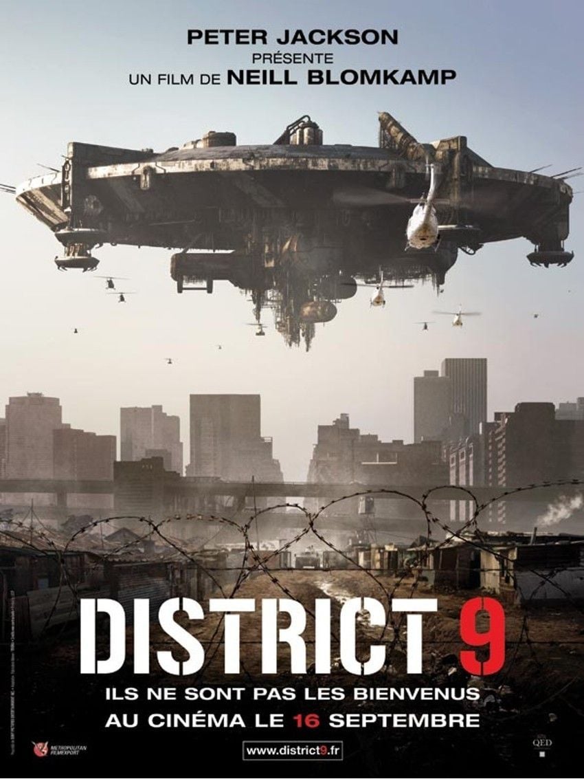 district 9 movie reviews