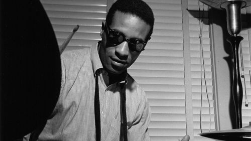 Cover Max Roach