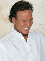 Julio Iglesias