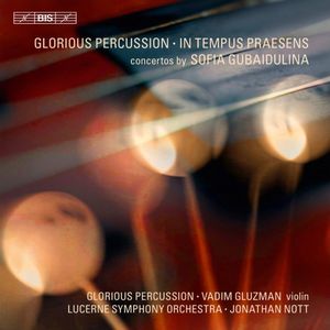 Glorious Percussion / In tempus praesens