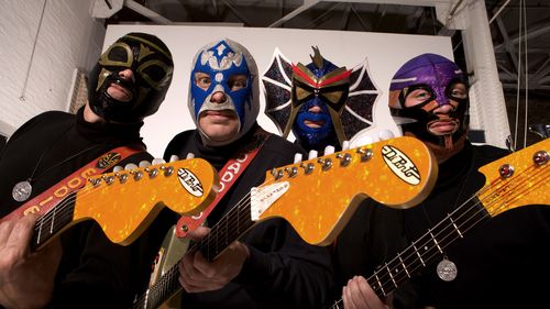 Cover Los Straitjackets