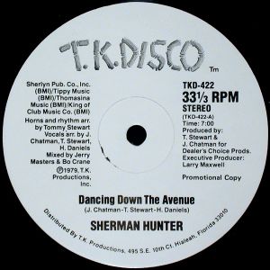 Dancing Down the Avenue (Single)