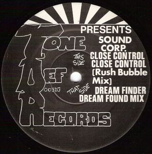 Close Control / Dream Finder (EP)