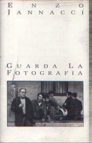 Guarda la fotografia