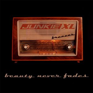 Beauty Never Fades / Breezer (Single)
