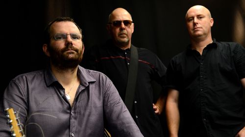 Cover Fred & The Healers