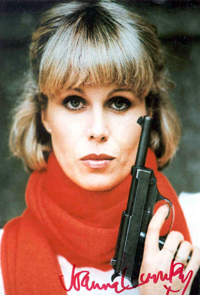 Purdey Chapeau Melon Et Bottes De Cuir Affiches, posters et images de Chapeau Melon et Bottes de... (1976)