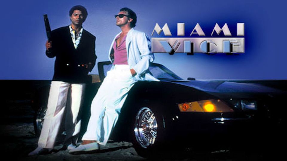 Affiches, posters et images de Deux flics à Miami (1984)