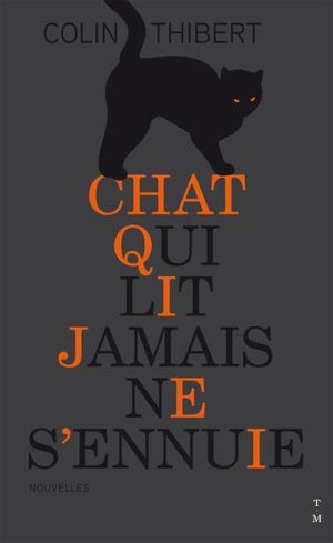 Chat qui lit jamais ne s'ennuie