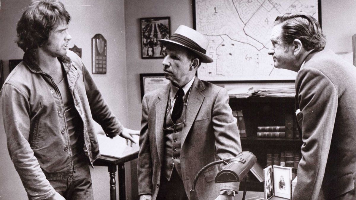 À cause d'un assassinat Film (1974) SensCritique À cause d'un assassinat Film (1974) SensCritique