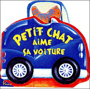 Petit chat aime sa voiture