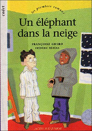 Un éléphant dans la neige
