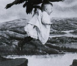 image-https://media.senscritique.com/media/000007338873/0/rescued_from_an_eagle_nest.jpg