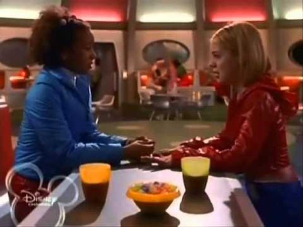 Zenon: Girl of the 21st Century