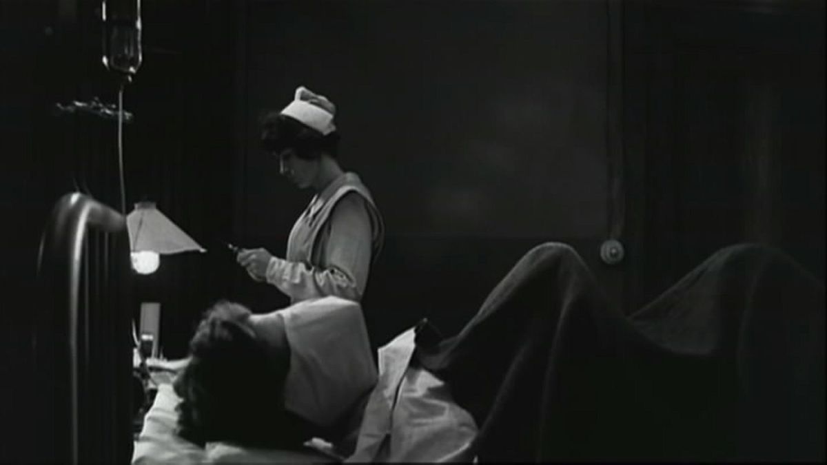 Johnny S'en Va En Guerre Film Complet Johnny s'en va-t-en guerre - Film (1971) - SensCritique