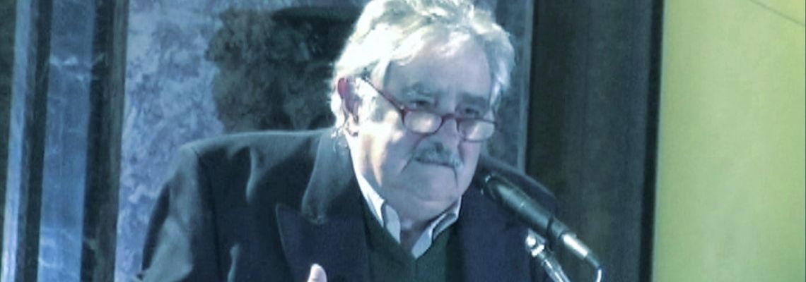 Cover Mujica, le pouvoir est dans le cœur