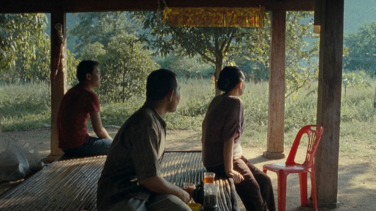 Oncle Boonmee Celui Qui Se Souvient De Ses Vies Antérieures Oncle Boonmee, celui qui se souvient de ses vies antérieures - Film (2010)