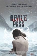 Affiche Devil's Pass