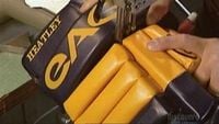 Gants de Hockey - Petits Gâteaux - Pneux Remoulés - Épuration des Eaux Usées