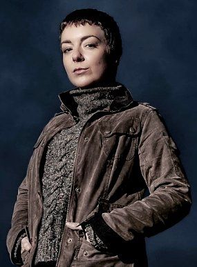 Black Work Série (2015) SensCritique