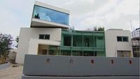 Brighton: Ultra Contemporary Mansion