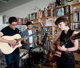 image-https://media.senscritique.com/media/000011251855/0/daughter_npr_music_tiny_desk_concert.jpg
