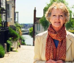 image-https://media.senscritique.com/media/000011254184/0/penelope_keith_s_hidden_villages.jpg