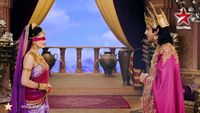 Kunti hides her past from Pandu