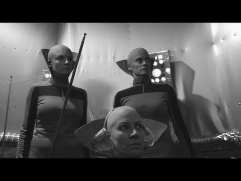 Bande-annonce de Codependent Lesbian Space Alien Seeks Same