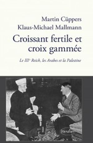 Croissant fertile et croix gammée