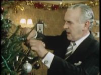 Minder's Christmas Cracker