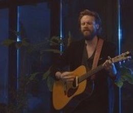 image-https://media.senscritique.com/media/000012443300/0/une_soiree_de_poche_father_john_misty.jpg