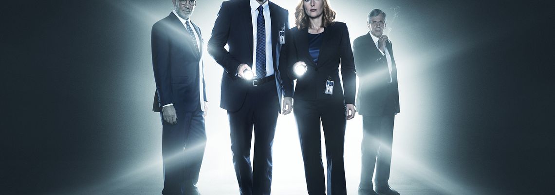 Cover X-Files : Aux frontières du réel