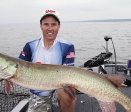 image-https://media.senscritique.com/media/000013334488/0/the_musky_hunter.jpg