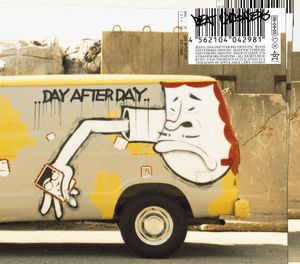 DAY AFTER DAY / SOLITAIRE (Single)